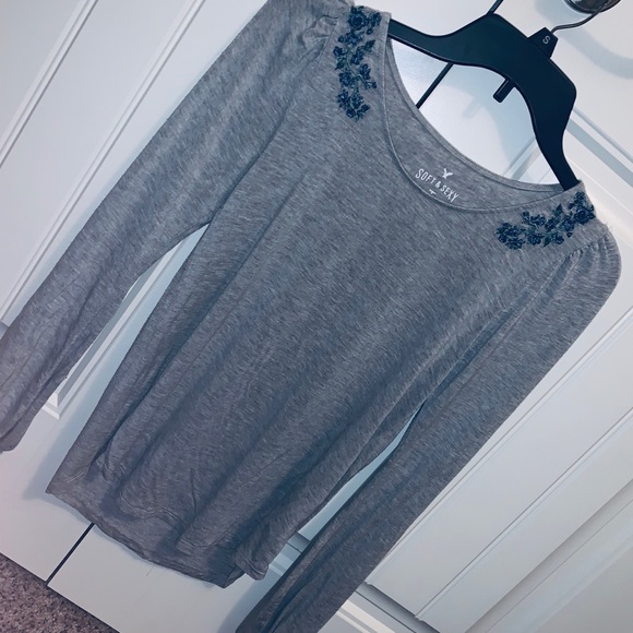 American Eagle Outfitters Tops - ✨SALE✨American Eagle soft top!